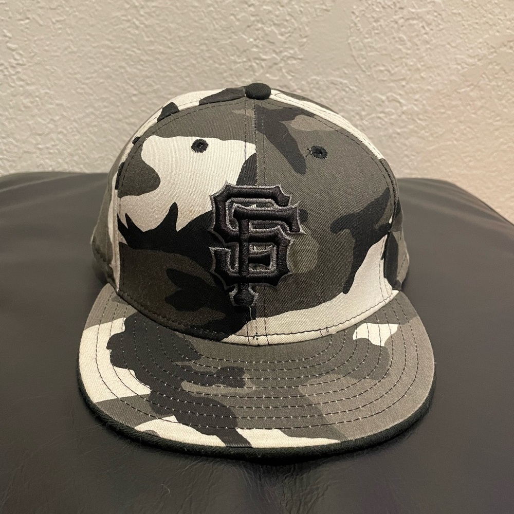 San Francisco Giants Fitted Cap size 8